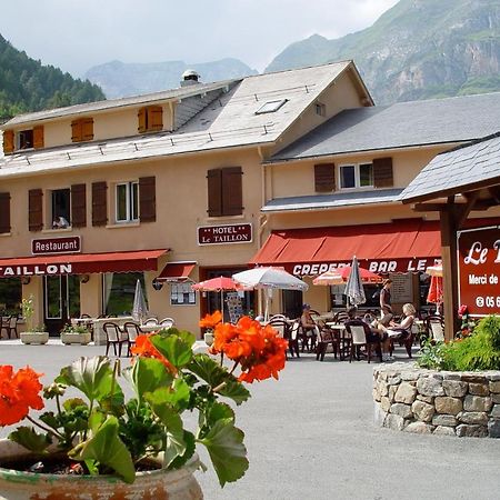 Le Taillon Hotel Gèdre Buitenkant foto
